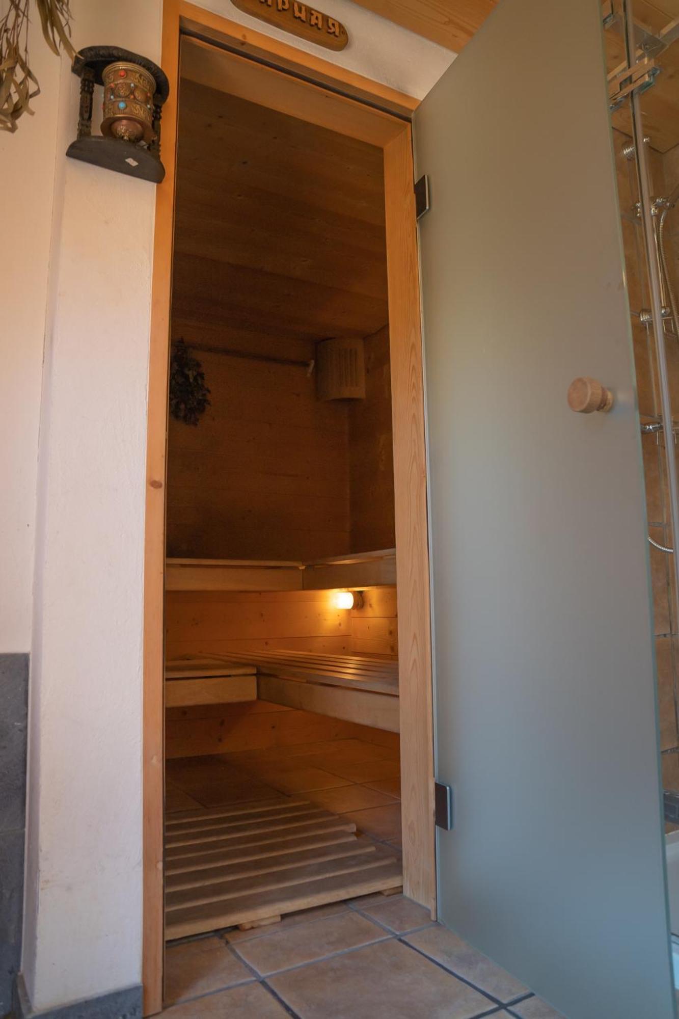 Doodle'S Amazing Chalet -Walensee - Flumserberg - Churfirsten - Heidiland - Pool - Sauna Mols Exterior foto