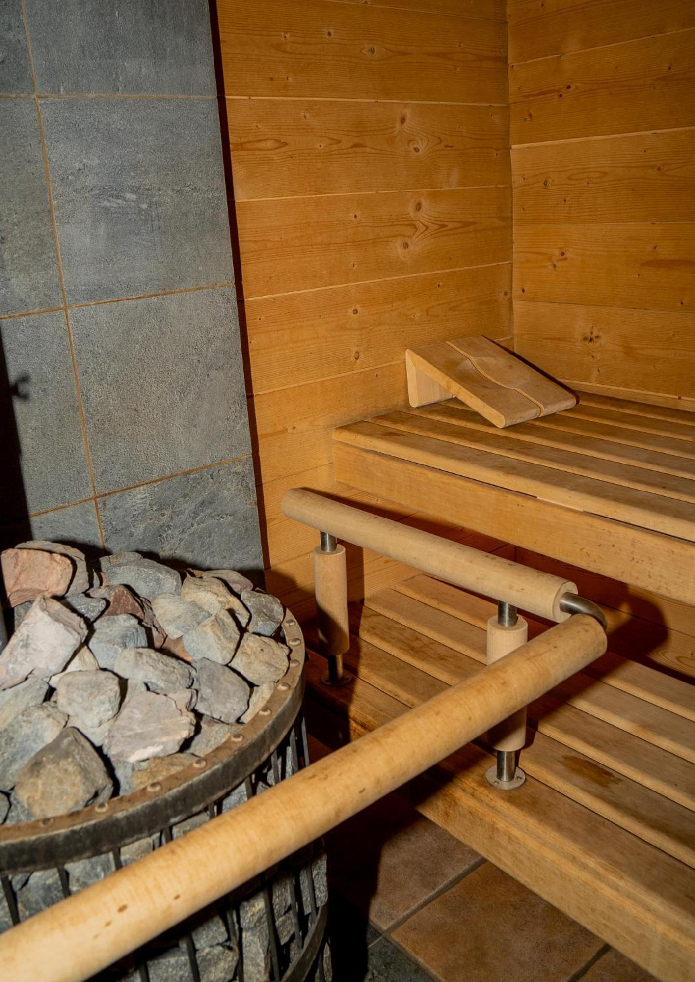 Doodle'S Amazing Chalet -Walensee - Flumserberg - Churfirsten - Heidiland - Pool - Sauna Mols Exterior foto